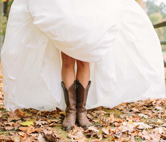 Tire a poeira da bota e do chapéu: conheça o country wedding